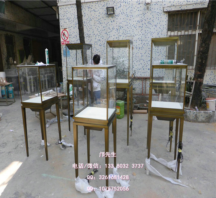 卡地亚精品珠宝柜
