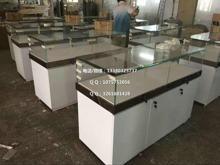 银饰展示柜