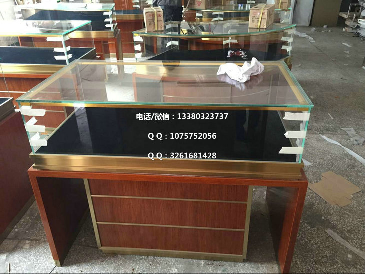 琥珀展示柜