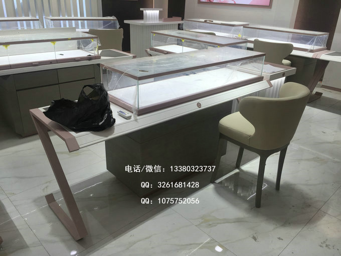 钻石世家展示柜