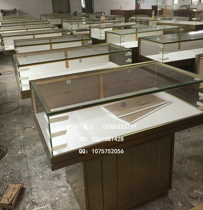 珠宝展示柜