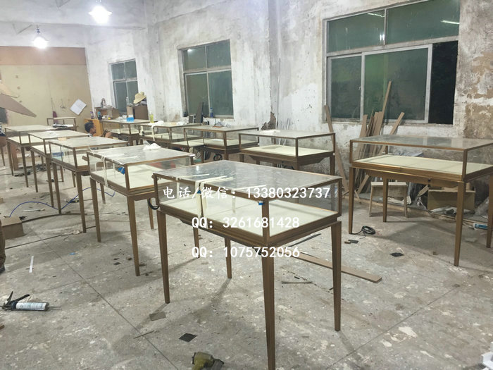 仿卡地亚珠宝展示柜