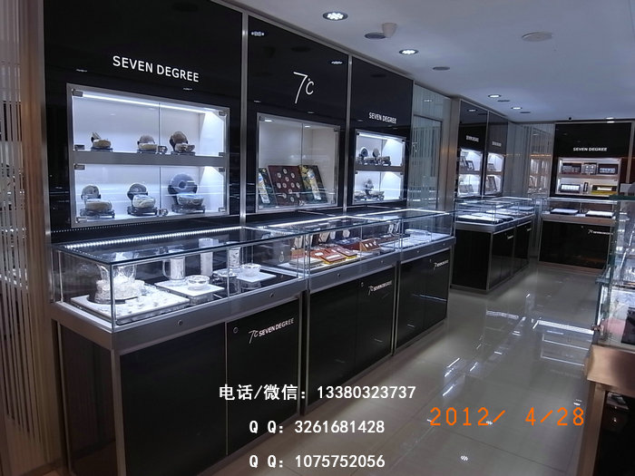 7度银饰展柜