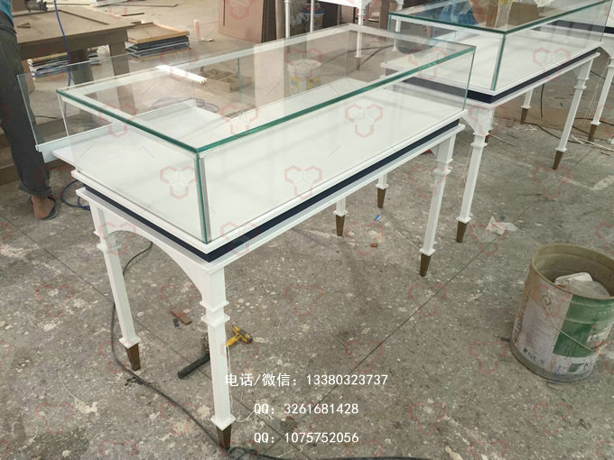 不锈钢珠宝展柜