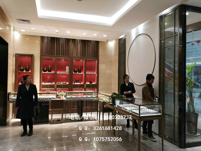 京城老铺古法黄金展柜制作案例