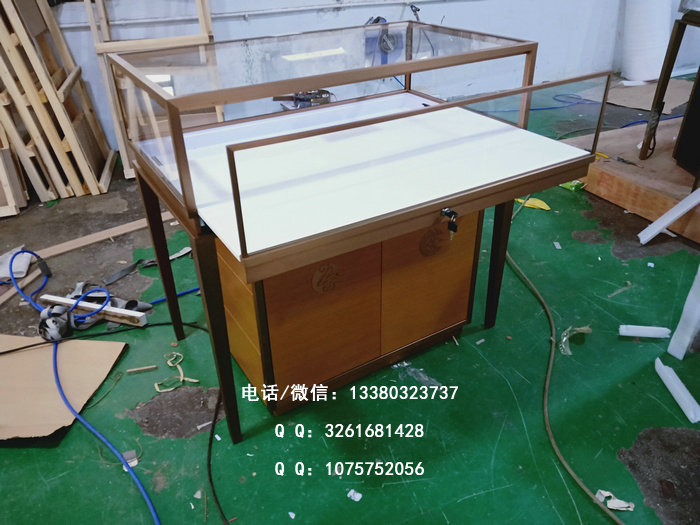 珠宝展柜