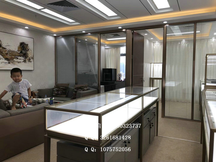 珠宝展示柜