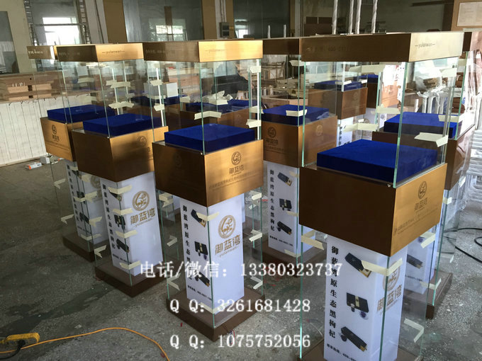 定制珠宝展示柜需要注意的哪些事项呢