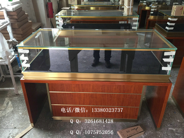 珠宝展柜