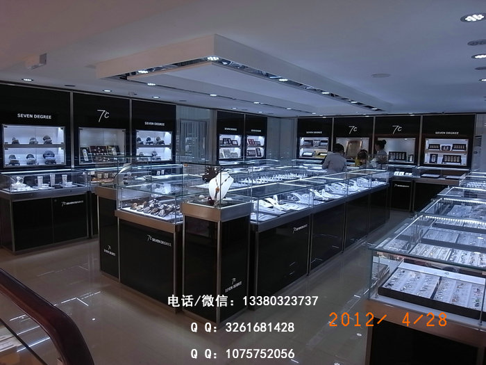 银饰展柜
