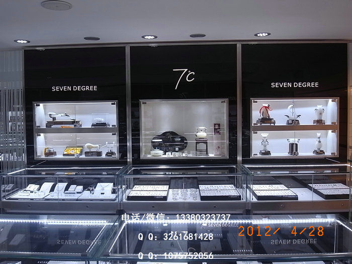 7度银饰展示柜