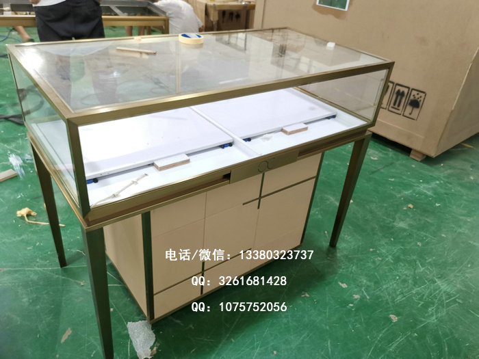 珠宝展柜