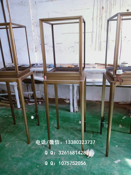 不锈钢珠宝展柜图片 不锈钢珠宝展柜图片