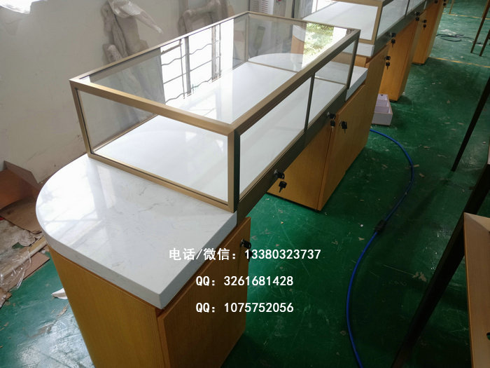 珠宝展柜图片