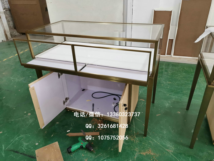 珠宝展柜