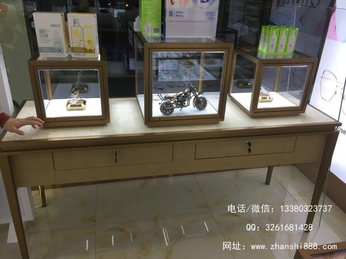 不锈钢眼镜展柜