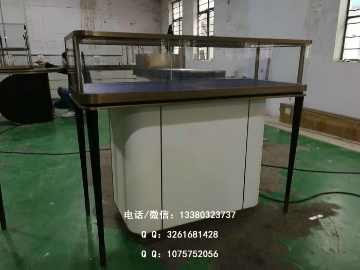 珠宝展示柜