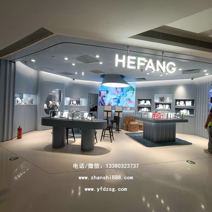 为什么珠宝展柜是店铺的形象代言人