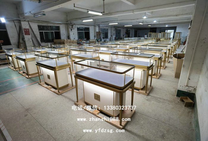 卡地亚珠宝展柜 卡地亚珠宝展柜